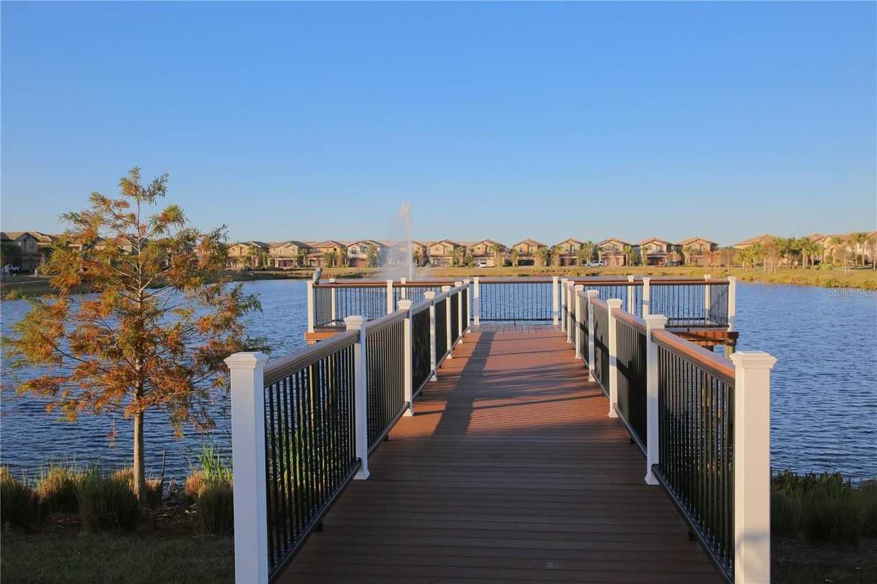 8809 Rhodes St - Photo 6 of 49