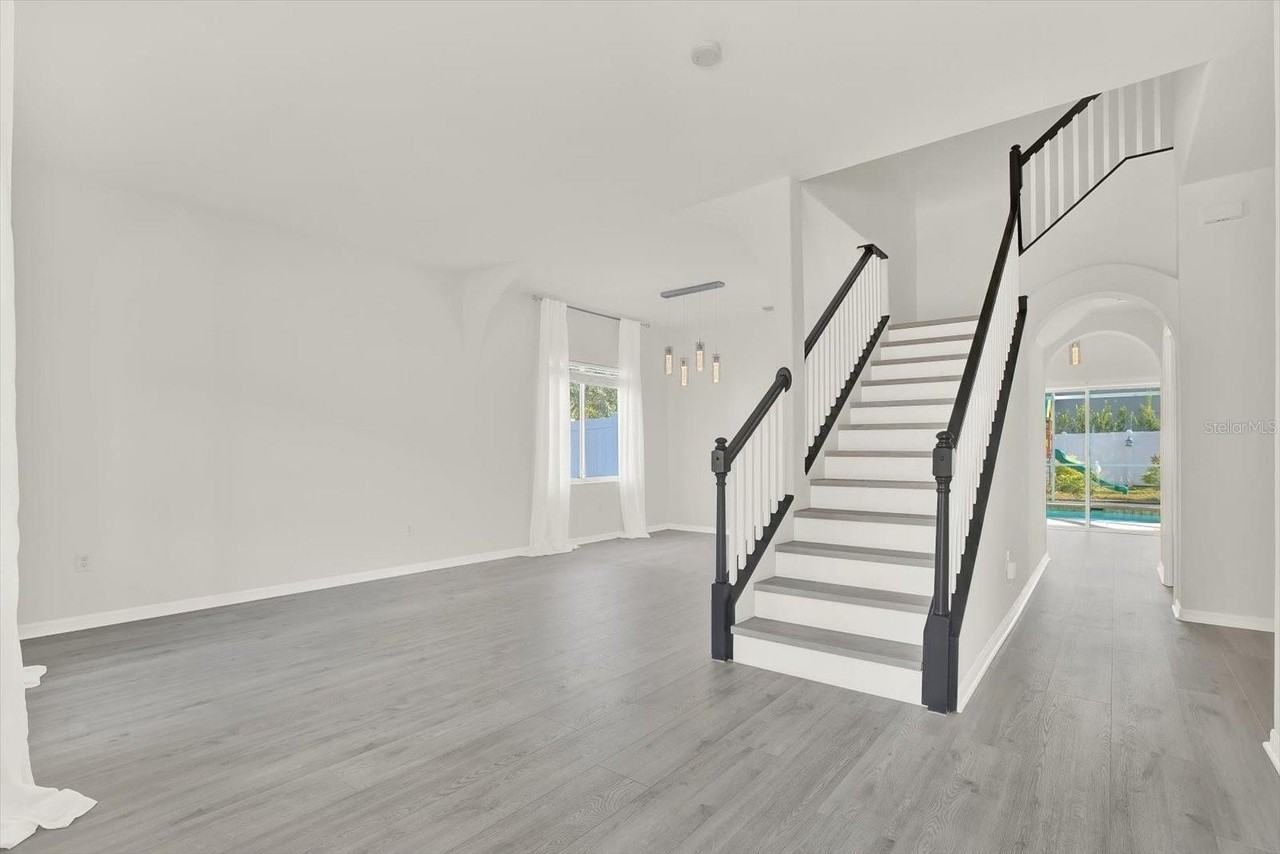 4732 Barchetta Dr - Photo 2 of 31