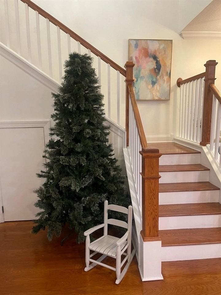 420 Barcelona Dr - Photo 6 of 7