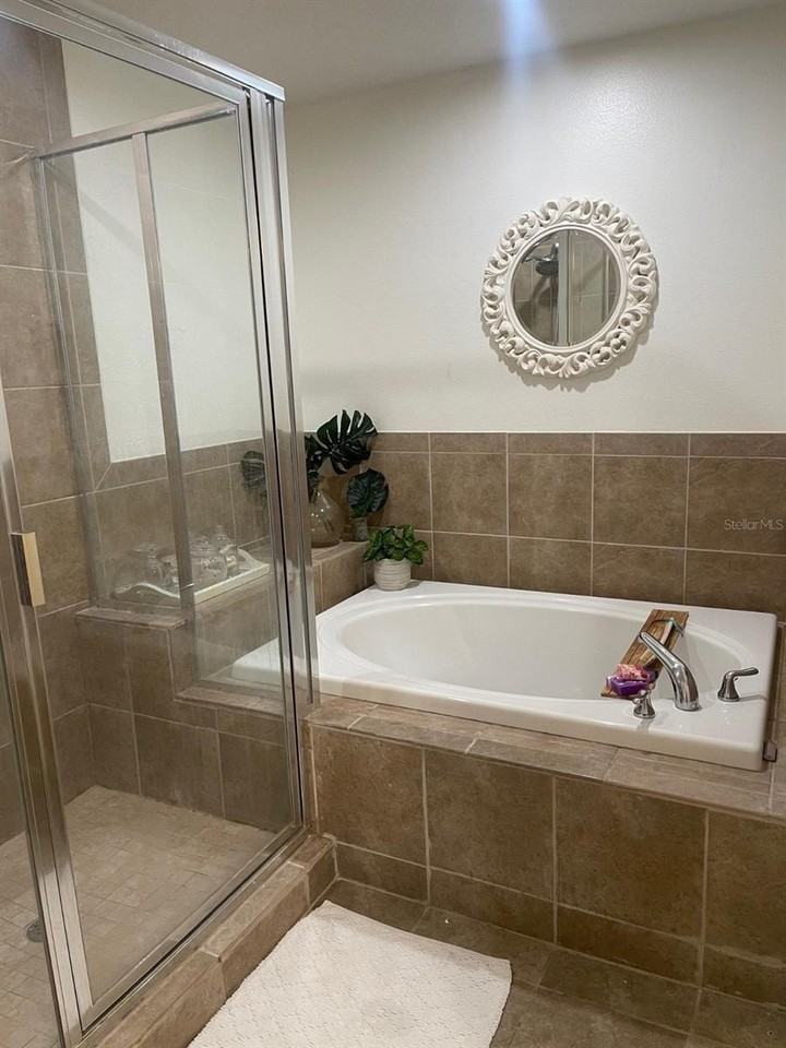 420 Barcelona Dr - Photo 7 of 7