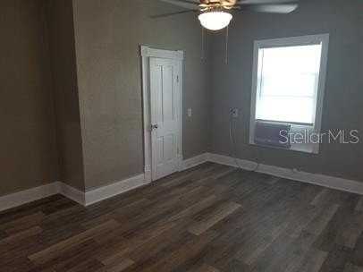 318 East Tarpon Avenue #5 - Photo 6 of 16