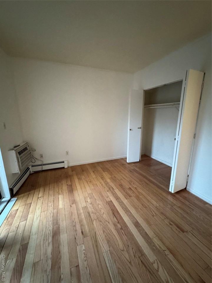 147-48 147-48 Roosevelt Avenue unit: Lk #LK - Photo 7 of 12