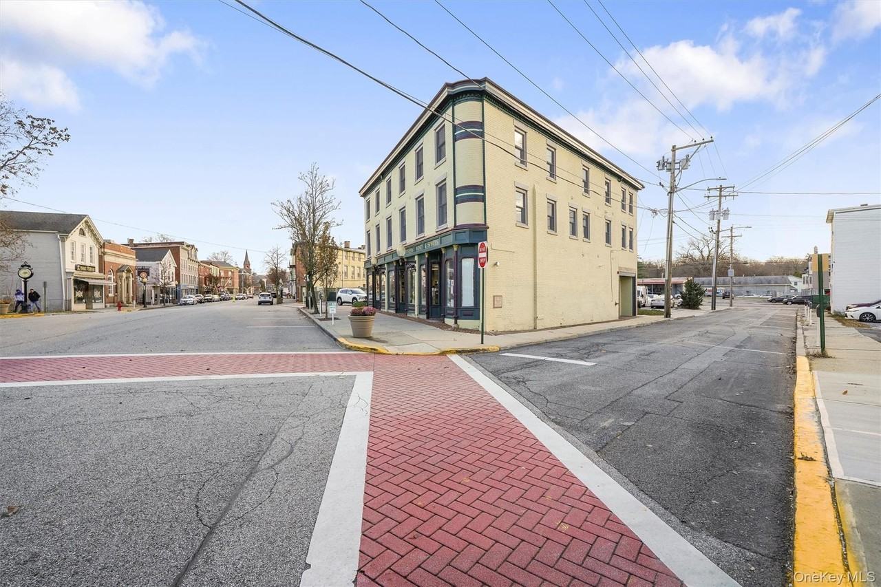 20 Walker St Apt 1 #1 - Photo 2 of 9