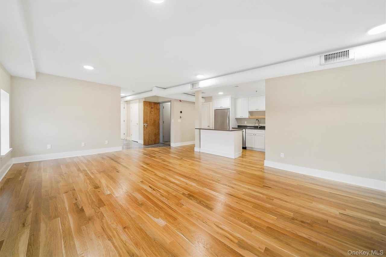 20 Walker St Apt 1 #1 - Photo 5 of 9