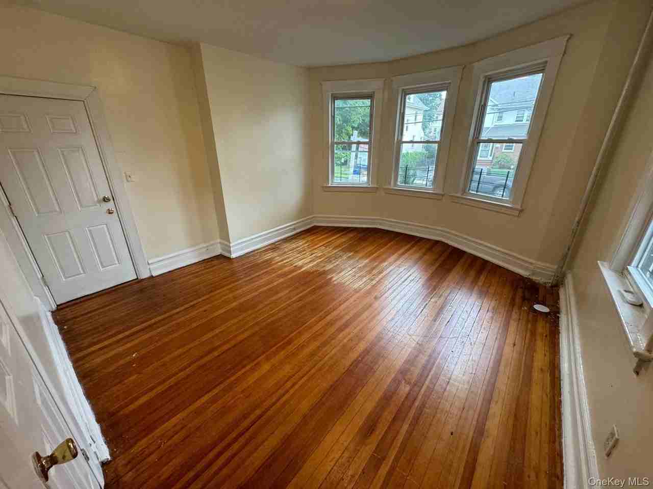 22 Clove Rd Unit 24c #24C - Photo 2 of 9