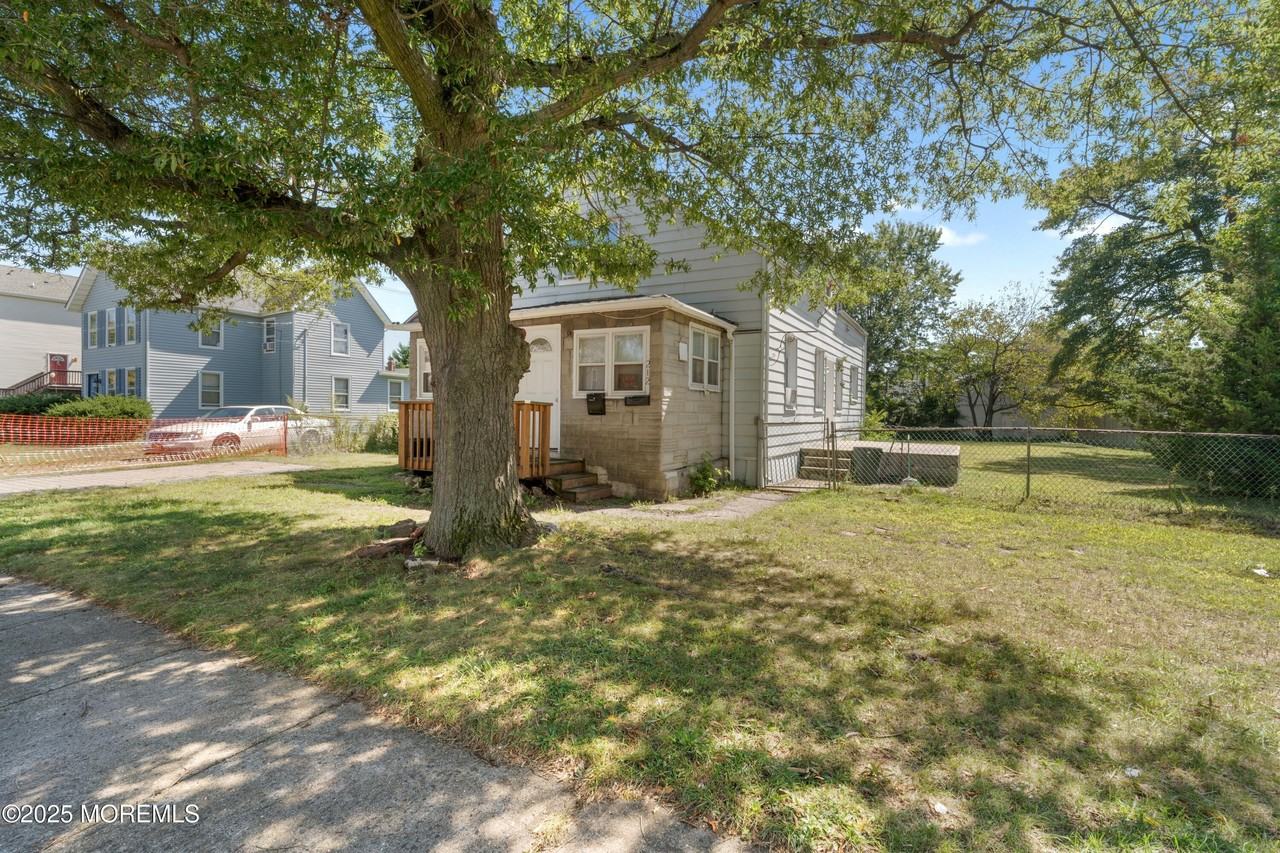 212 Seeley Ave Unit B #B - Photo 5 of 36