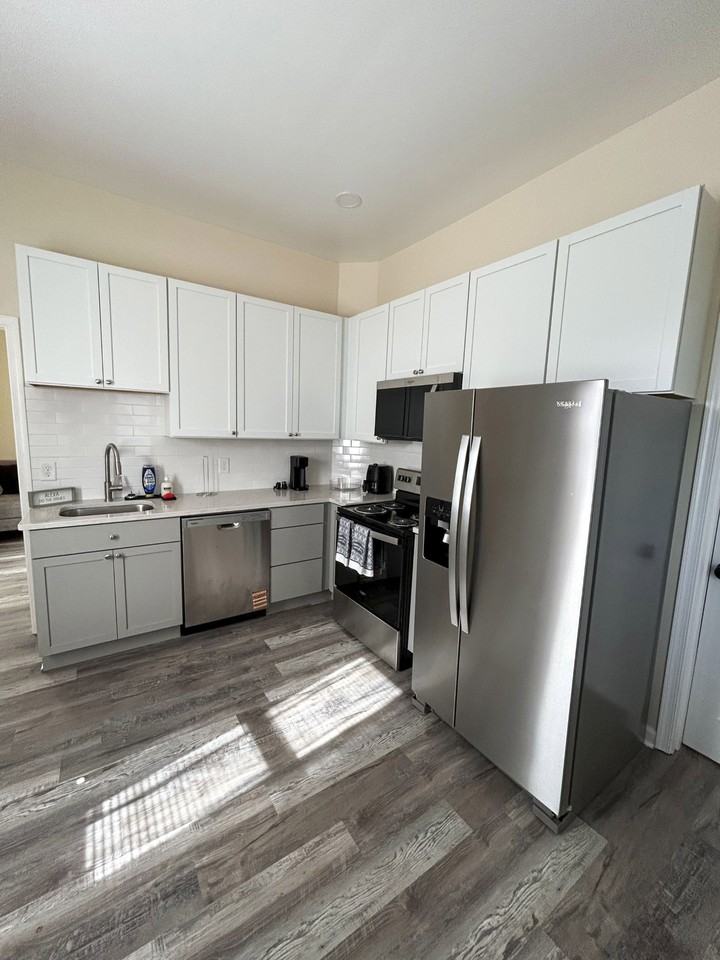 S Braddock St - Photo 2 of 6