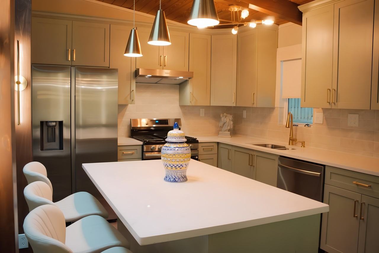 Chalet Court - Photo 3 of 19