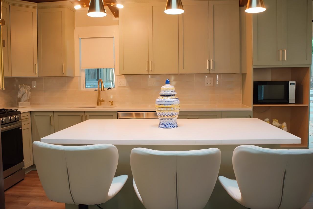 Chalet Ct - Photo 7 of 21