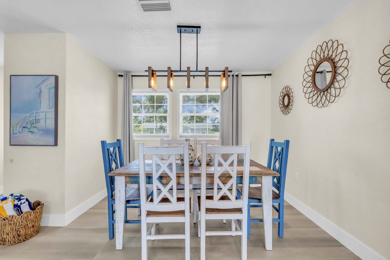 4311 123rd Street West - Photo 7 of 14