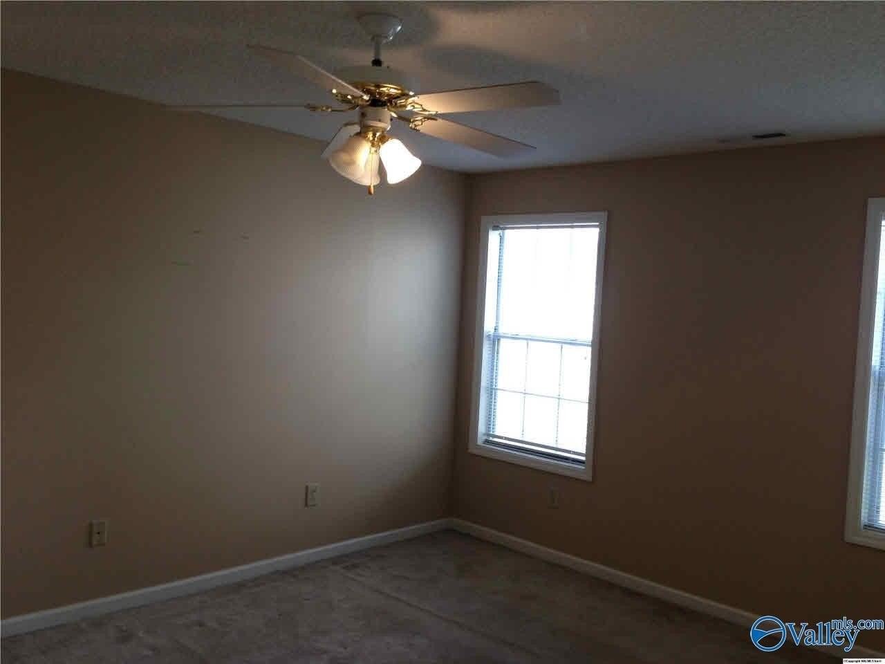 110 Wildweed Ct - Photo 4 of 5