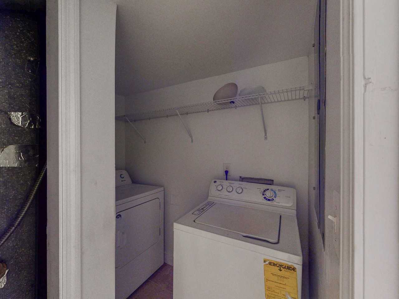 Williamsburg Way - Photo 5 of 13