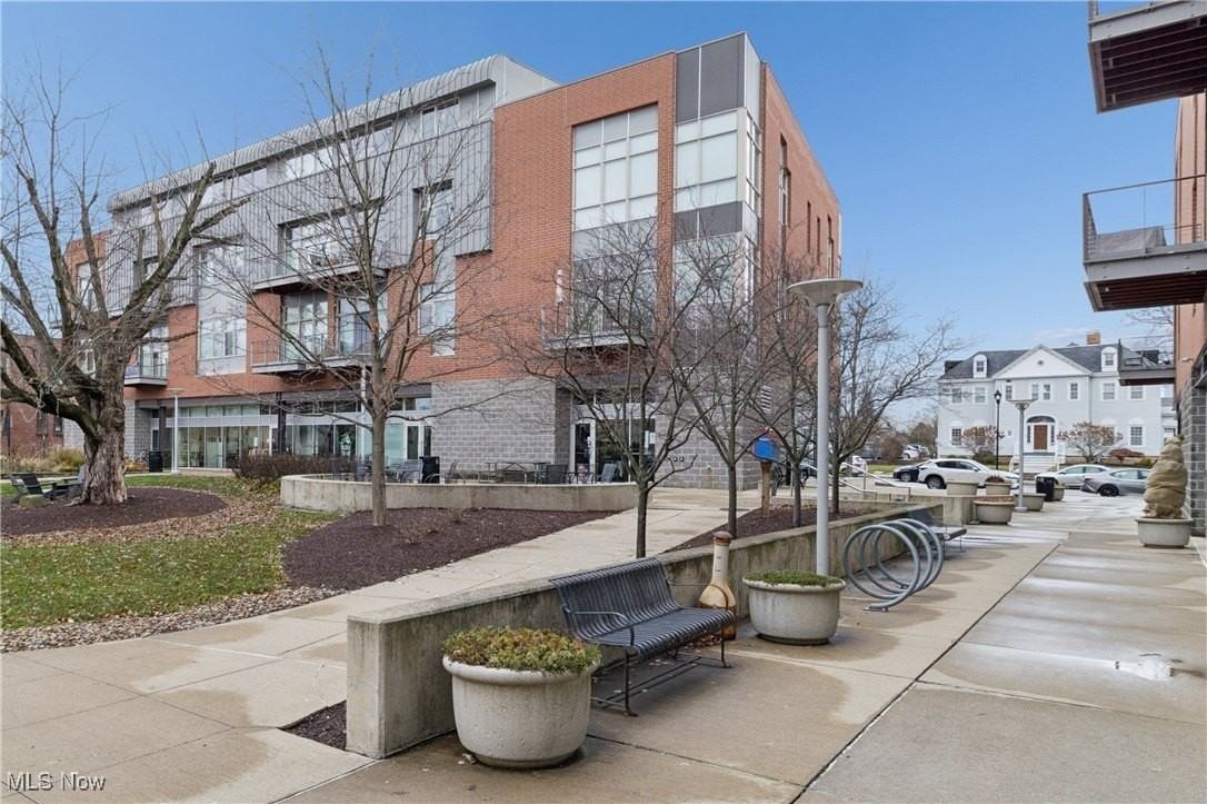 55 E College St Apt 212 #212 - Photo 2 of 35