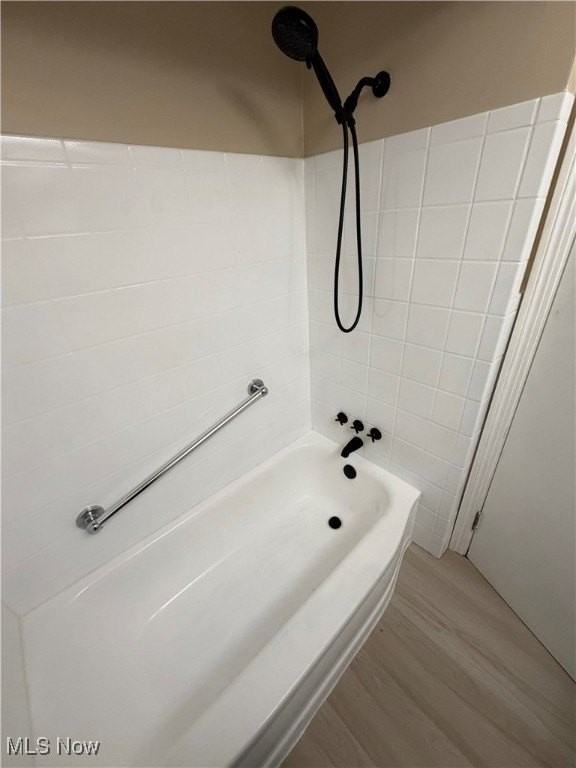 7470 Lanier Dr - Photo 5 of 10