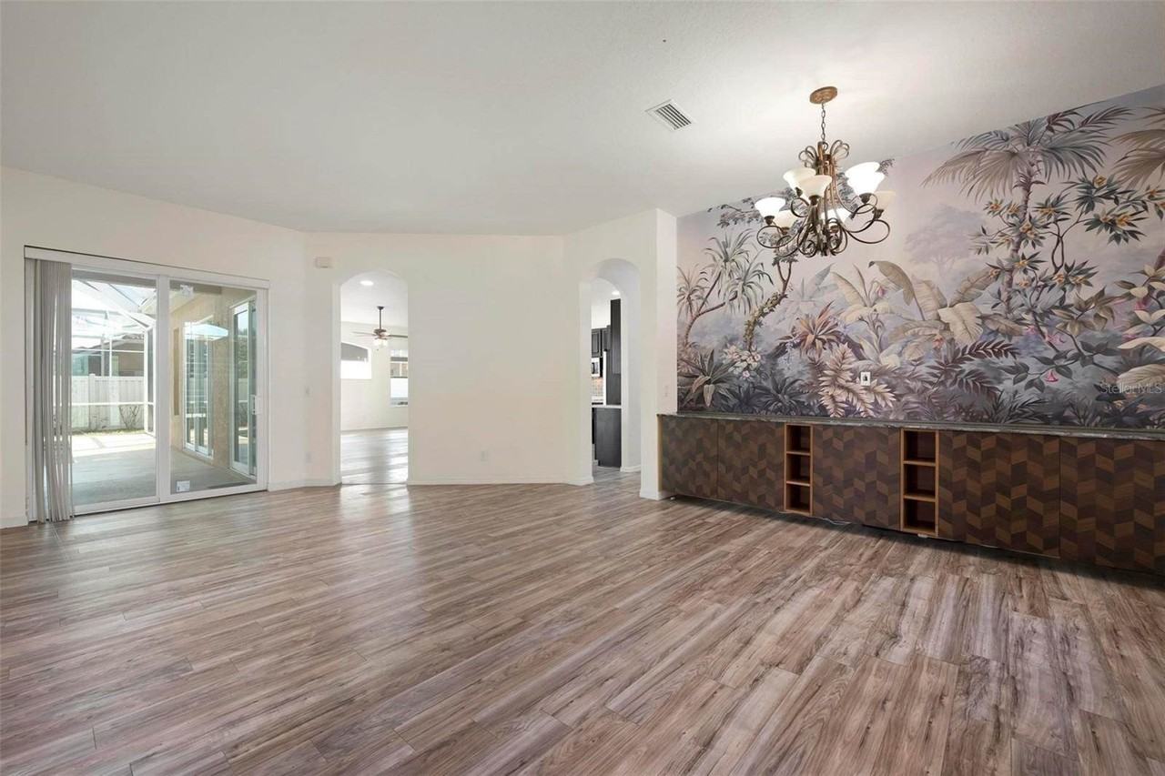 6121 46th Ln E - Photo 4 of 41