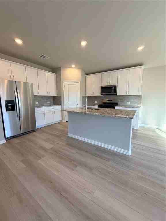 2216 Dunbar Dr - Photo 3 of 12