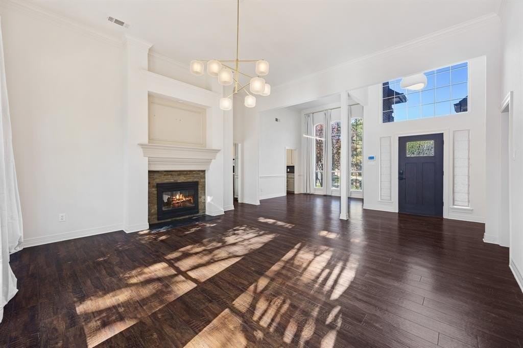 920 Cat Hollow Ct - Photo 3 of 40