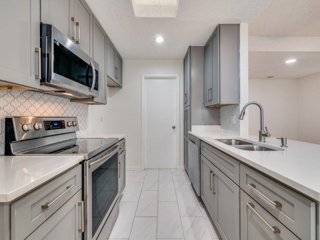 8903 Marilyn Drive - Photo 7 of 19