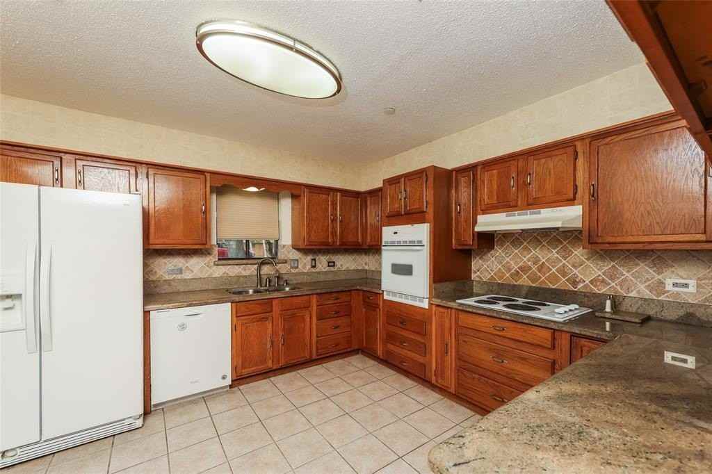 534 Aspendale Dr - Photo 7 of 16