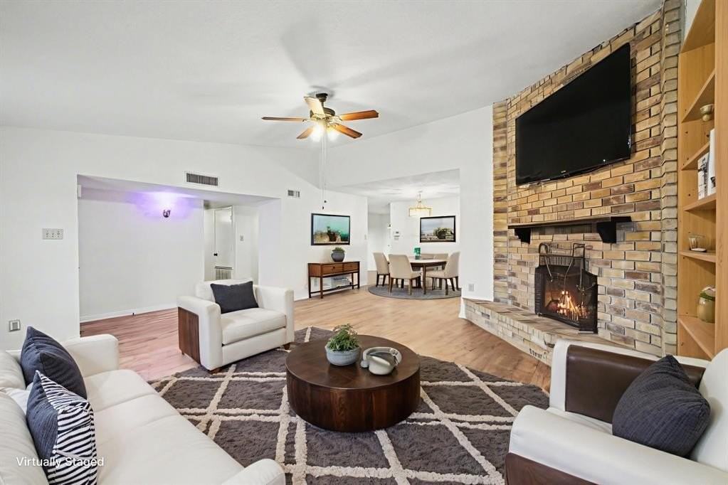 8814 Linda Vista Dr - Photo 2 of 34