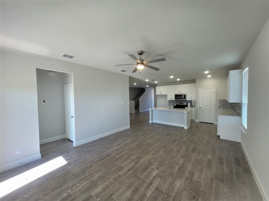 2515 Blue Oasis Ct - Photo 3 of 14