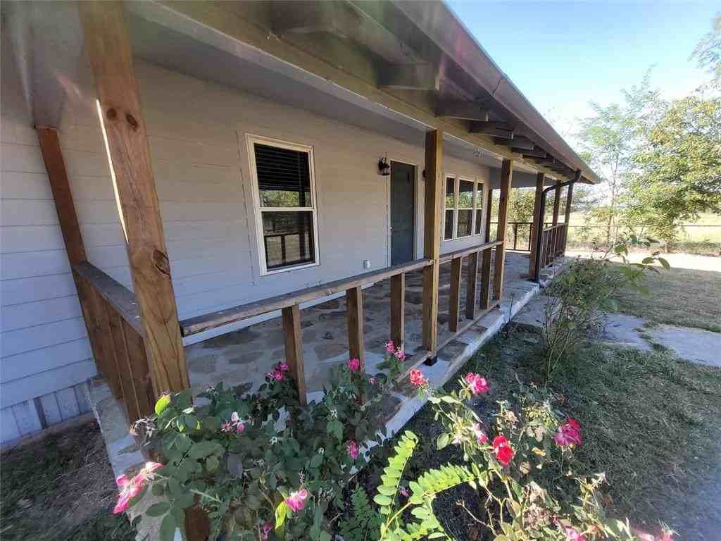 10742 County Road 3707 - Photo 2 of 10