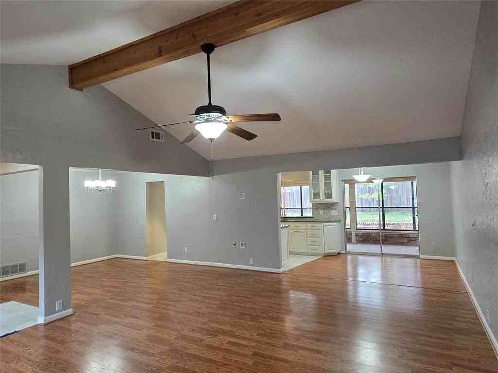 2822 Oak Forest Dr - Photo 7 of 35