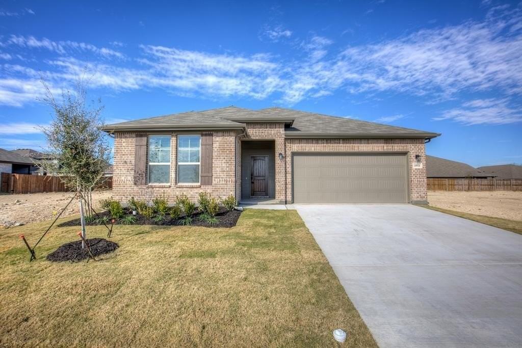 10916 Cacao Drive - Photo 3 of 36