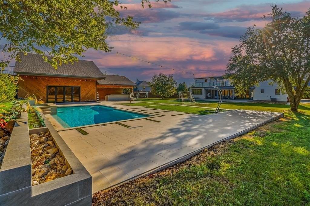 3212 Preston Hills Cir - Photo 5 of 40