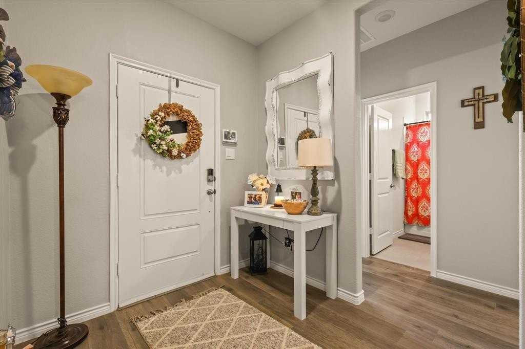 2919 Shetland Dr - Photo 5 of 28