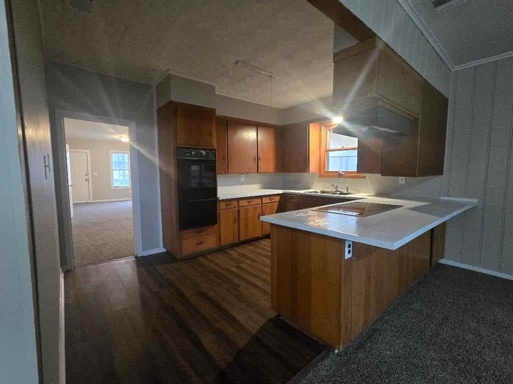 1126 W 6th Ave - Photo 7 of 12