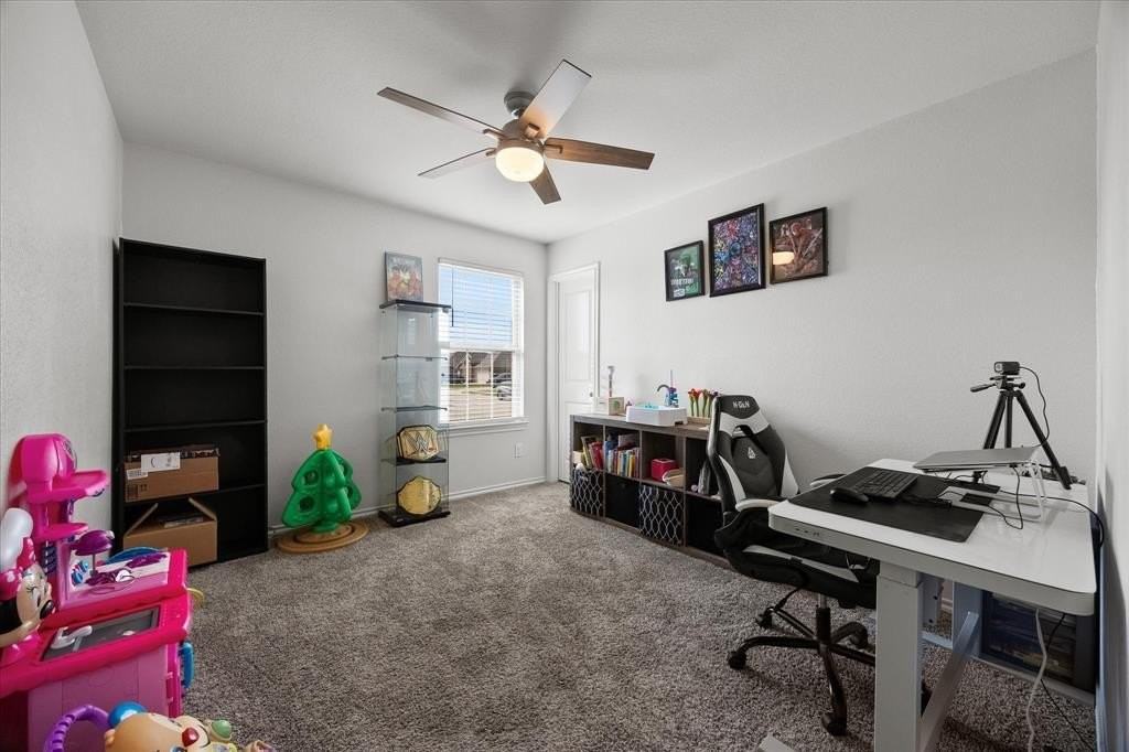 701 Saddle Oak Ln - Photo 6 of 20