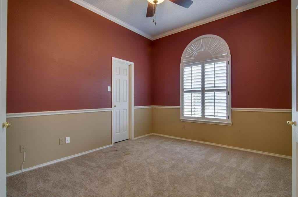 3701 Kimble Dr - Photo 5 of 24