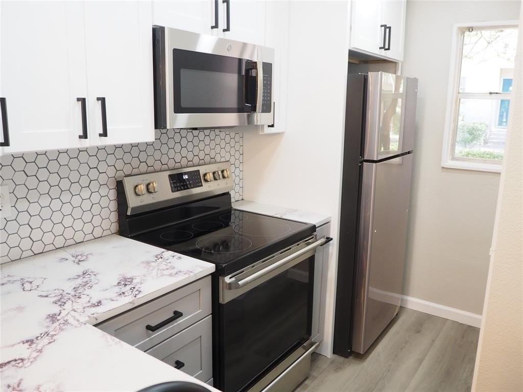 962 South Weatherred Drive - Photo 2 of 21