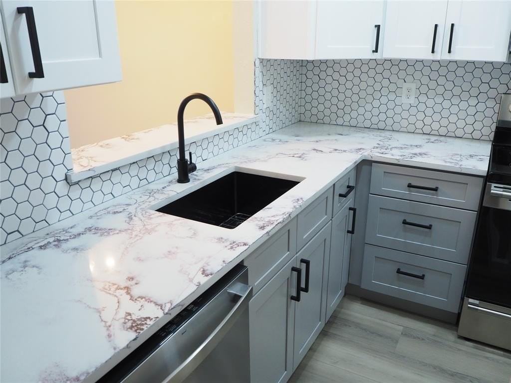 962 South Weatherred Drive - Photo 6 of 21