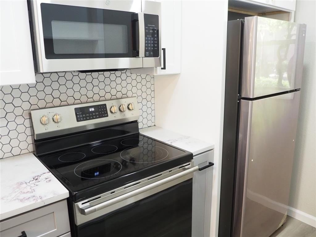 962 South Weatherred Drive - Photo 7 of 21