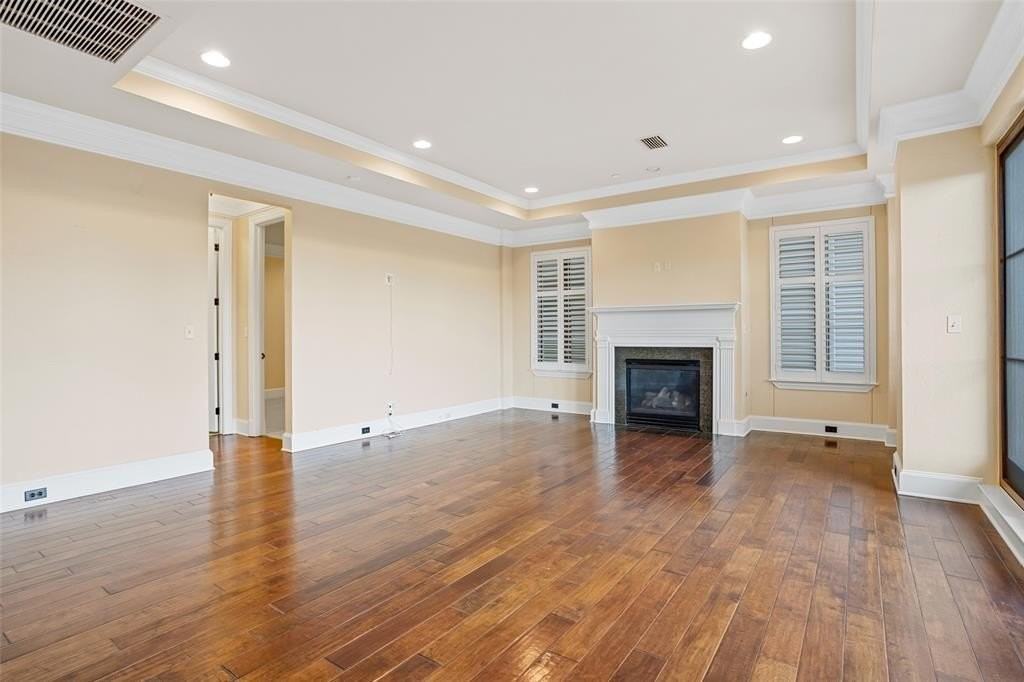 501 Samuels Ave #320 - Photo 7 of 39