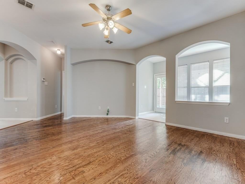 1111 Ute Circle - Photo 5 of 30