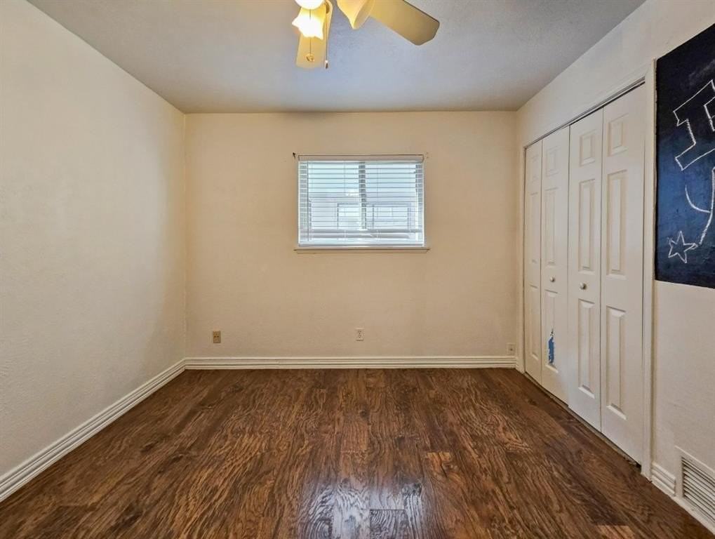 7306 Oakmore Dr - Photo 7 of 16