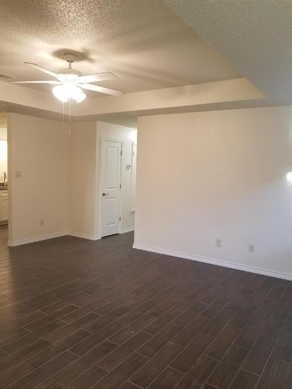 7507 April Ln - Photo 2 of 12