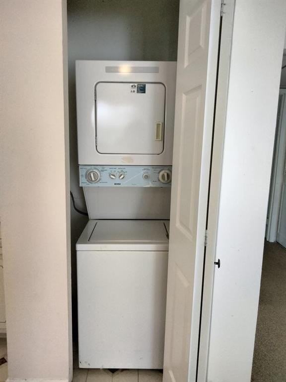 278 Continental Boulevard #F - Photo 3 of 13