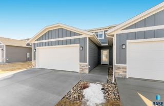 6901 West Gresford Place - Photo 1 of 1