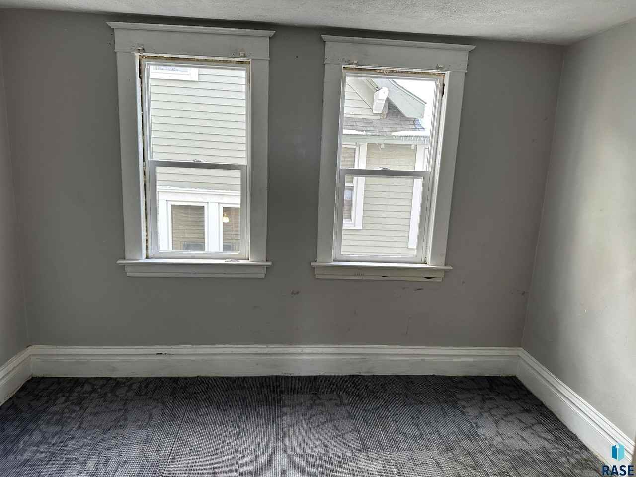 714 South 1st Avenue #B - Photo 4 of 6