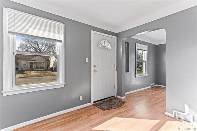 12044 Forrer St - Photo 2 of 24