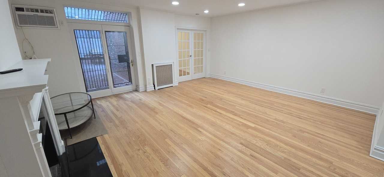 127 W 75th St #1 - Photo 7 of 11