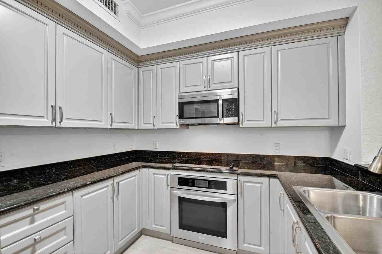 1116 Renaissance Way #116 - Photo 6 of 34