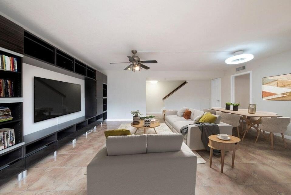 2206 Nw 39th Ave - Photo 3 of 34