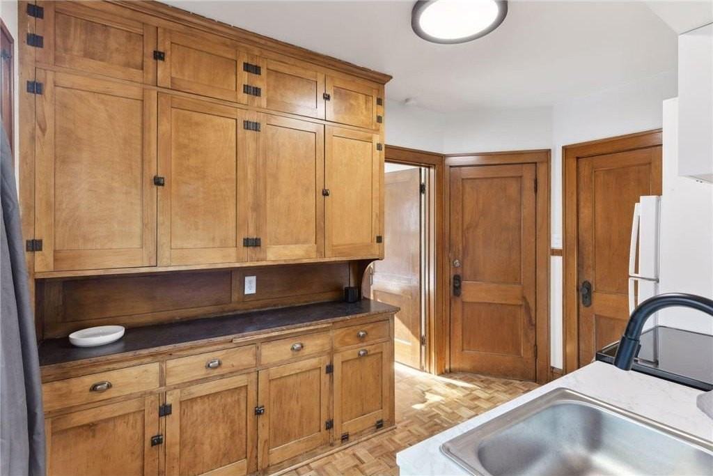 953 17th Avenue Southeast - Photo 6 of 18