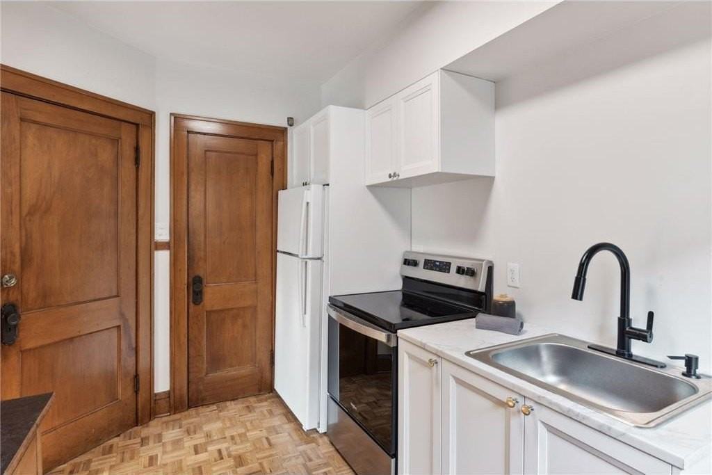 953 17th Avenue Southeast - Photo 7 of 18