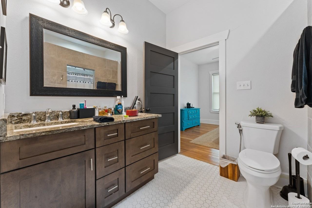 314 Baltimore Apt 3 #3 - Photo 7 of 42